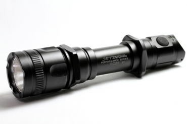 ФОНАРЬ СВЕТОДИОДНЫЙ JETBEAM PC25